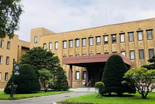 北海道大学