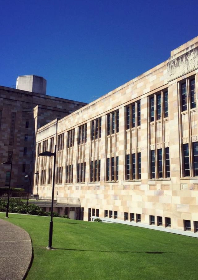 昆士兰大学